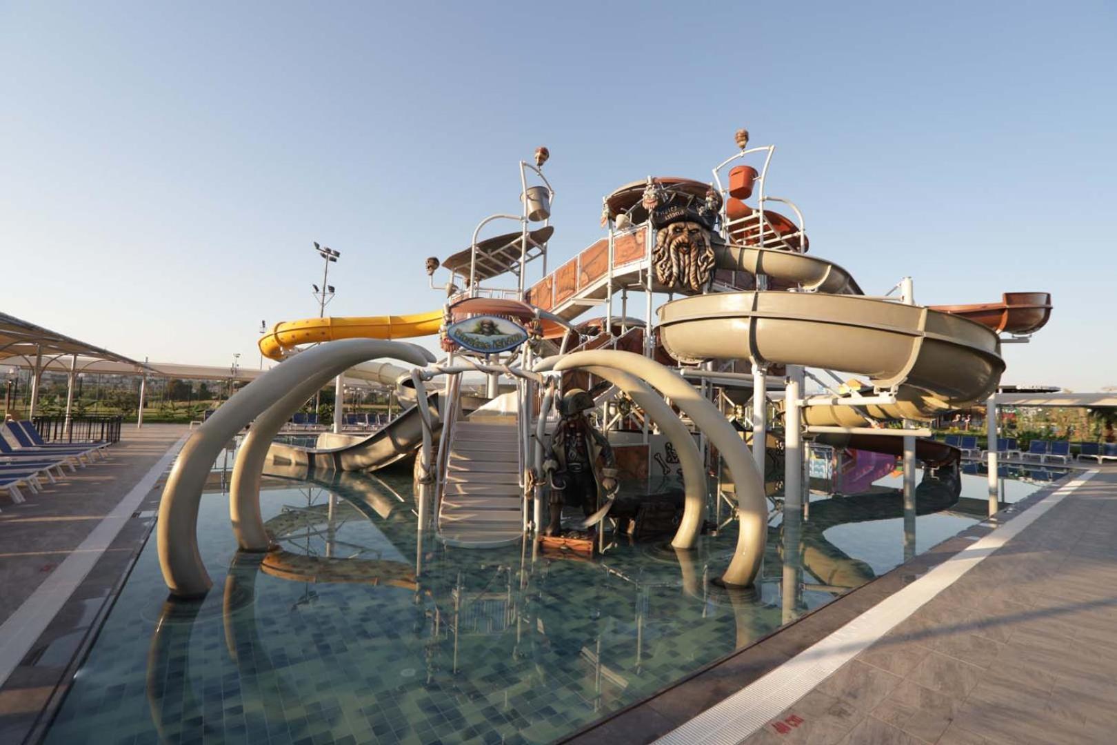 Hotel Dream Water World Side Exterior foto